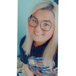 Sammie Potts's Instagram, Twitter & Facebook