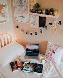 Adorable 55 Diy Dorm Room Decorating Ideas On A Budget Https Domakeover Com 55 Diy Dorm Roo Master Bedroom Design Bedroom Design Modern Master Bedroom Design