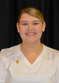 Spring Nursing Graduates Receive Pins