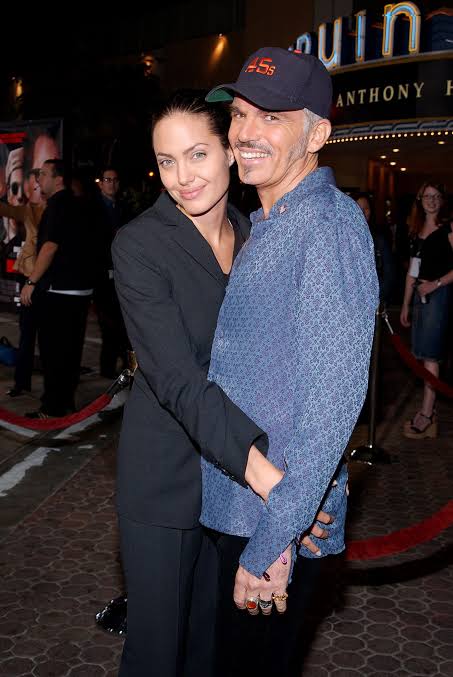 Fioles de sang, donjon... Billy Bob Thornton répond aux folles rumeurs sur  son mariage avec Angelina Jolie - Closer