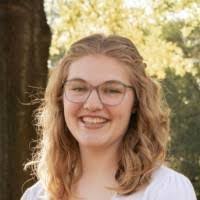 Madeline Beebe's Instagram, Twitter & Facebook