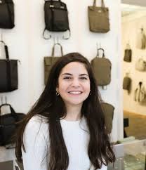 Nach dem Terroranschlag in der Innenstadt: Die Neubauerinnen und Neubauer  stehen zusammen