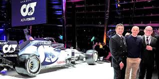 You can also upload and share your favorite alpha tauri wallpapers. Toro Rosso Wandelt Sich Zur Scuderia Alphatauri Unterkarntner Nachrichten