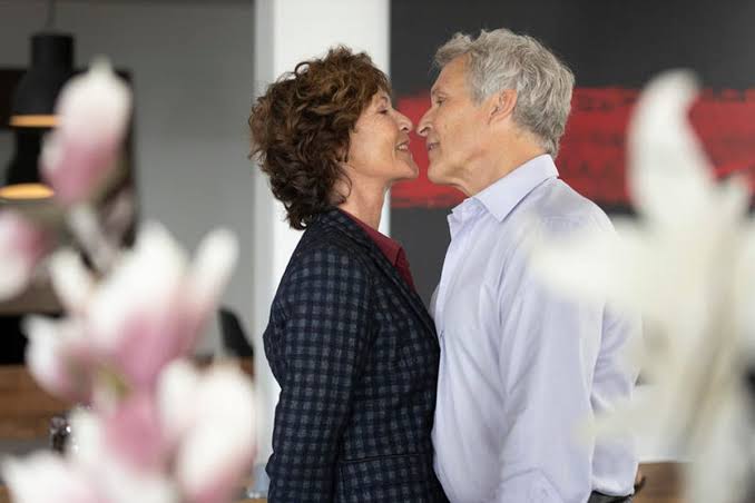 Elisabeth Bastide (Un si grand soleil) un départ annoncé en 2024 ? les révélations inattendues de l'actrice ! | Nouveautes-Tele.com