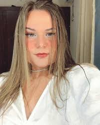 𝑱𝑨𝑵𝑰𝑵𝑬 𝑬𝑵𝑮𝑬𝑳𝑯𝑨𝑹𝑫𝑻