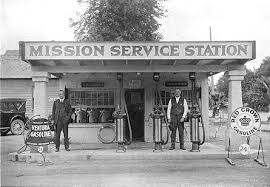 Pin De Siouxeq En Gas Stations Gasolinera El Barrio Marroqui