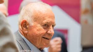 50 years on, Ian Dicker is still connected to his MBA classmates