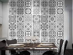 Il crée, au vietnam un partenariat et développe la production de ses gammes de carreaux ciment selon une charte qualité très exigeante. Carrelage Adhesif Carreau Ciment Venus Et Judes