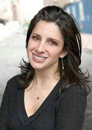 Girl's Best Friend (Maggie Brooklyn Mystery Series #1) by Leslie Margolis,  Paperback