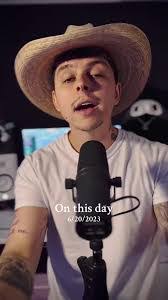 Dallas Dixon's Instagram, Twitter & Facebook