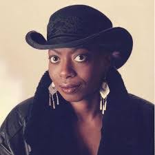 Bernice Collins's Instagram, Twitter & Facebook