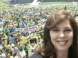 Leia matérias sobre Elisa Robson no site AMAZONAS ATUAL