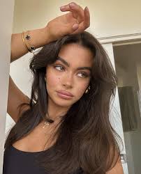 All our favourite girls in our Francesca Cross Necklace ⚜️Back in Stock and  here to stay! 🫶🏼