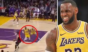 James looked demoralized in games 4, 5, and 6 after his teammates failed to make crucial plays. Kyle Kuzma Shoves Lebron James To Play Defence Properly In Lakers Loss Other Sport Express Co Uk