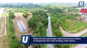 Pencemaran udara bisa berasal dari sumber alami seperti gunung berapi atau kebakaran hutan. Rakaman Dari Pandangan Udara Pencemaran Toksik Di Sungai Kim Kim Pasir Gudang Johor Bahru Video Dailymotion