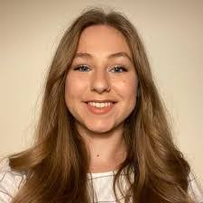 Shannon Bradley's Instagram, Twitter & Facebook