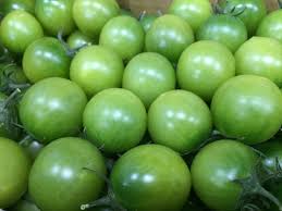 緑色 の トマト