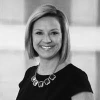 Lisa Karpinski's Instagram, Twitter & Facebook