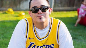 Shannon Abrams's Instagram, Twitter & Facebook