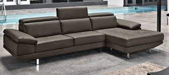 Costruito con un telaio in legno, imbottitura in gommapiuma e. Divaniesofa Divani In Pelle Poltrone E Sofa Artigianato Made In Italy A Prezzi Accessibili Divani Moderni Beliani Ha La Piu Ampia Piu Di 1000 Divani In Pelle Con Sconti Fino