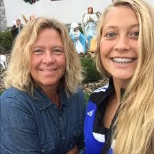 Kristen Stuber's Instagram, Twitter & Facebook