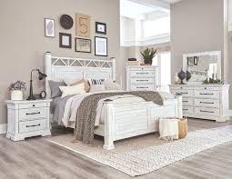 Trina 5 Piece King Poster Bedroom White Bed Set Bedroom Posters Interior Design Bedroom