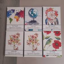 Merhaba Cuma Ve Oncesinde Gorustugumuz Herkesin Ajandalarini Hazirladik Ileri Tarihli Degil Ise Kargoya Verdik Bazilarini Yogunl 2020 Ajandalar Instagram Baski