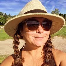 Beth Wisniewski (@beth.wisniewski.5) • Facebook