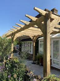 Green Oak Pagoda In 2021 Carpentry And Joinery Green Oaks Kitchens And Bedrooms