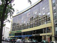 Montagem de stop motion na rotunda da boavista. Praca De Mouzinho De Albuquerque Porto Wikipedia A Enciclopedia Livre