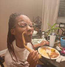 Seafood boil mutant leg size comparison