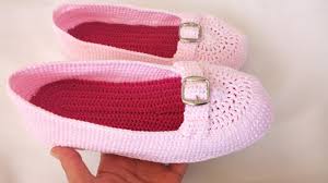 Emelce Patik Modelleri Makosen Patik Ornekleri Yapimi Emelcepatik Emelceorguler Emelcepatikmodelleri Baby Shoes Face Mask Comfortable