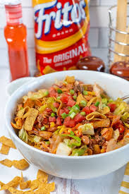 Fritos, taco seasoning, salsa, jalapenos, ranch style beans, ground beef and 5 more frito chicken casserole restless chipotle onion, grated cheddar cheese, black beans, fritos, rotel tomatoes and 8 more Mom S Frito Taco Salad With Catalina Dressing