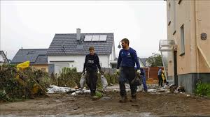 Las inundaciones provocadas por fuertes lluvias en bélgica y alemania han dejado al menos 120 muertos y 1, 300 desaparecidos, según las autoridades de ambos países, sin embargo las fuertes lluvias se. Sfpnp7jy3qfqkm