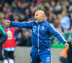 Mit einem 5:0 im rücken lässt sich's doch gleich viel gemütlicher auf die wiesn gehen. Argentinien Coach Jorge Sampaoli Beschwerte Sich Uber Alkoholkonsum Von Arturo Vidal