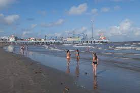 Of course, traffic is going to make a big difference so make sure you check that before leaving. Port Aransas The Classic Seaside Town That Takes All Comers Houstonia Magazine