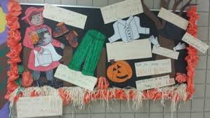 The Little Old Lady Who Was Not Afraid Of Anything Bulletin Board Soooo Much Fun Book Written By Li Halloween Preschool Halloween Kindergarten Halloween