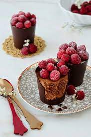 Chocolate Cups Mousse Amp Nutella For Romantic Dessert Desserts Dessert Recipes Sweet Recipes
