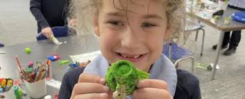 The King David School e-Harp