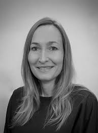 Liz Bowers's Instagram, Twitter & Facebook