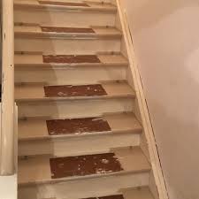 Sie möchten älteres holz streichen oder lackiertes holz neu streichen ohne zu schleifen ? Treppe Schleifen Und Lackieren Richtiges Werkzeug Haus Farbe Holz