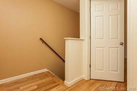 909 river view ln, norwich, ct 06360