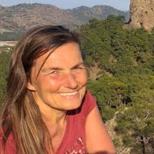 Veränderung beginnt oft mit einer einfachen Frage: Wann sind wir bereit…