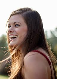 Carrie Mick's Instagram, Twitter & Facebook