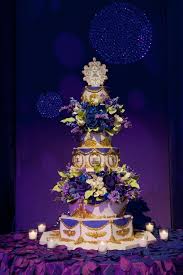 We knew that kim kardashian and kanye west's wedding cake would be big, but we were not prepared for this! 78 Sylvia Weinstock Wedding Cakes Ideas Wedding Cakes Beautiful Cakes Beautiful Wedding Cakes