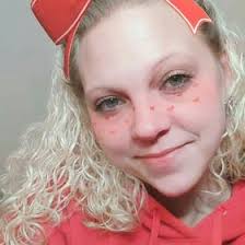 Crystal Herbst's Instagram, Twitter & Facebook