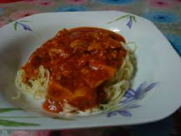 Spaghetti bolognese ialah pasta yang dimakan dengan sos daging. Simple Spaghetti Myresipi
