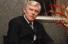 Анатолий рудаков окончил ленинградский государственный институт театра, музыки и кинематографии. G8jywoicoqqhgm