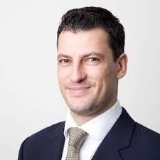 10 years ago today I got into the boxing ring for the first and only time.  It's fair to say it was a disaster. In round 1 the ball came out of