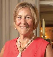 Bruce Luscombe's Instagram, Twitter & Facebook